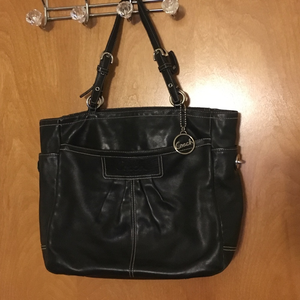 Coach Leather Purse in Black